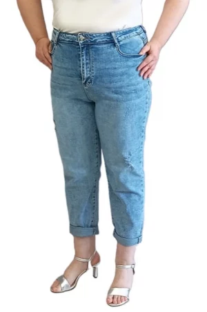 Τζίν παντελόνι mom fit με λίγα φθαρσίματα ανοιχτό μπλέ
